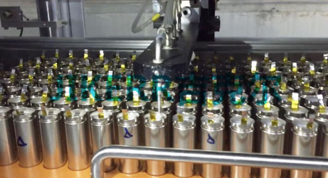 18650 cylindrical battery divided into multiple phases of liquid injection case