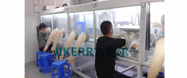 Polymer soft pack battery manual injection site